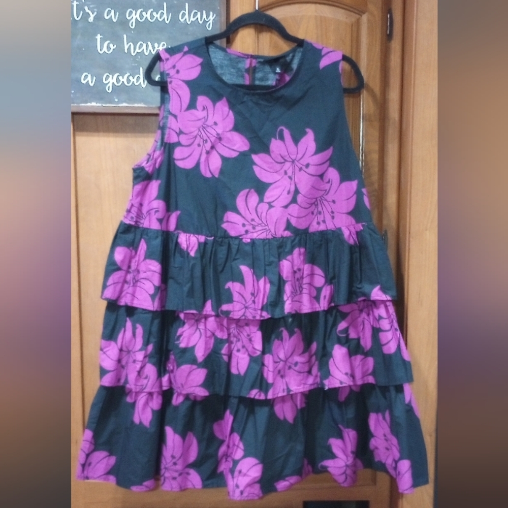 NWT Who What Wear Hibiscus Tiered Dress Black & Purple XL